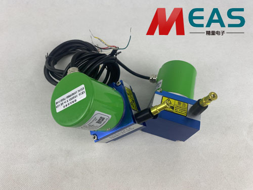 ���Kλ�Ƃ�������󻯵��ھ�y(c��)��λ�ƾ��ȵĝ���