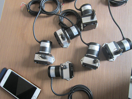 ��(sh��)�֜y(c��)���x������ͨ�Žӿ��ж��ٷN��